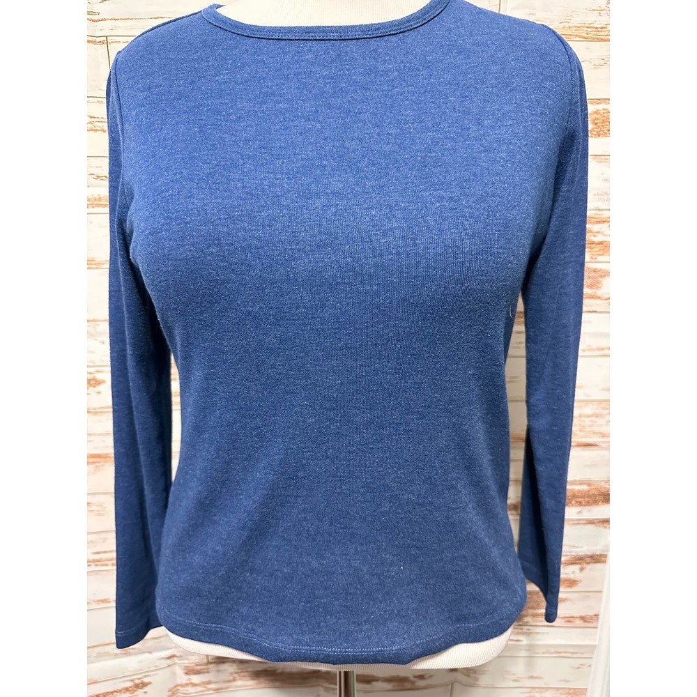 St. John’s Bay Women’s Blue Top- Medium